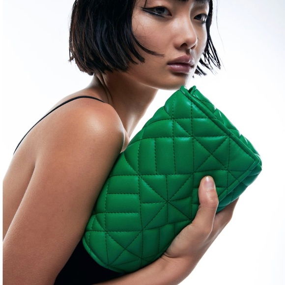 Zara 💚💚💚Green Quilted Chain Strap Shoulder Bag NWT - Picture 4 of 10